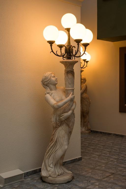 Cesmeli Konak Hotel Silivri Bagian luar foto